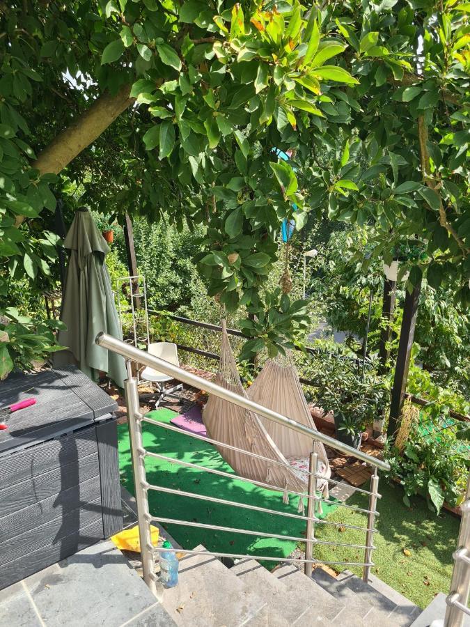Cozy Room With A Beautiful Garden View เบานาทาล ภายนอก รูปภาพ