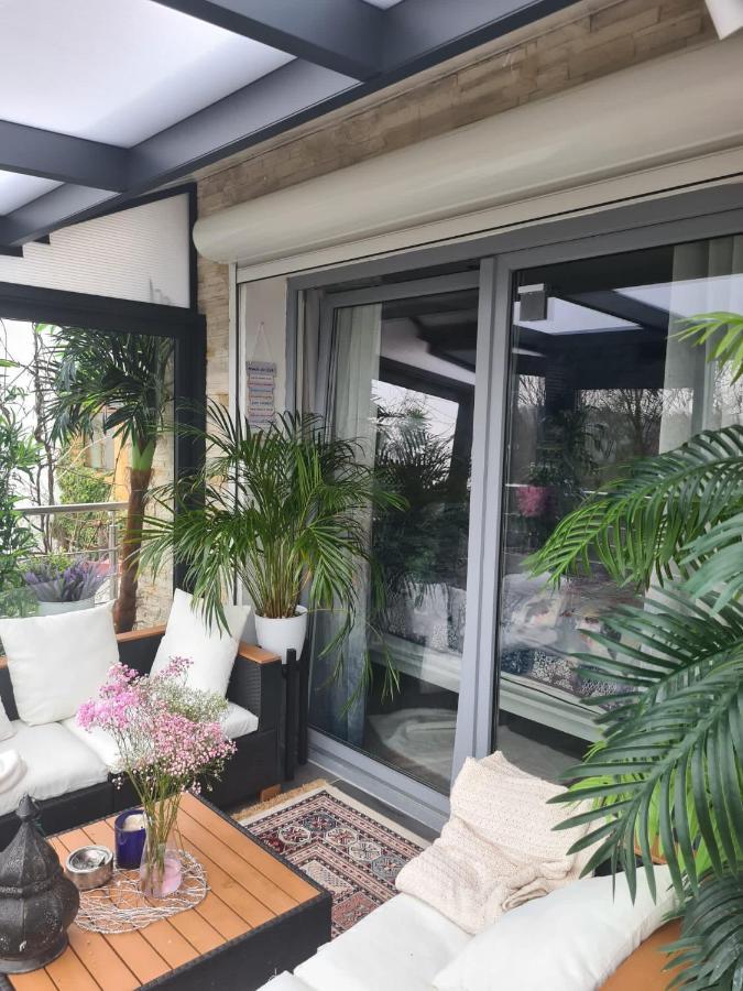 Cozy Room With A Beautiful Garden View เบานาทาล ภายนอก รูปภาพ